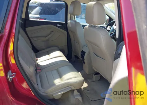 2014 Ford Escape Titanium z USA, uszkodzony, nr VIN 1FMCU9JX6EUA36465